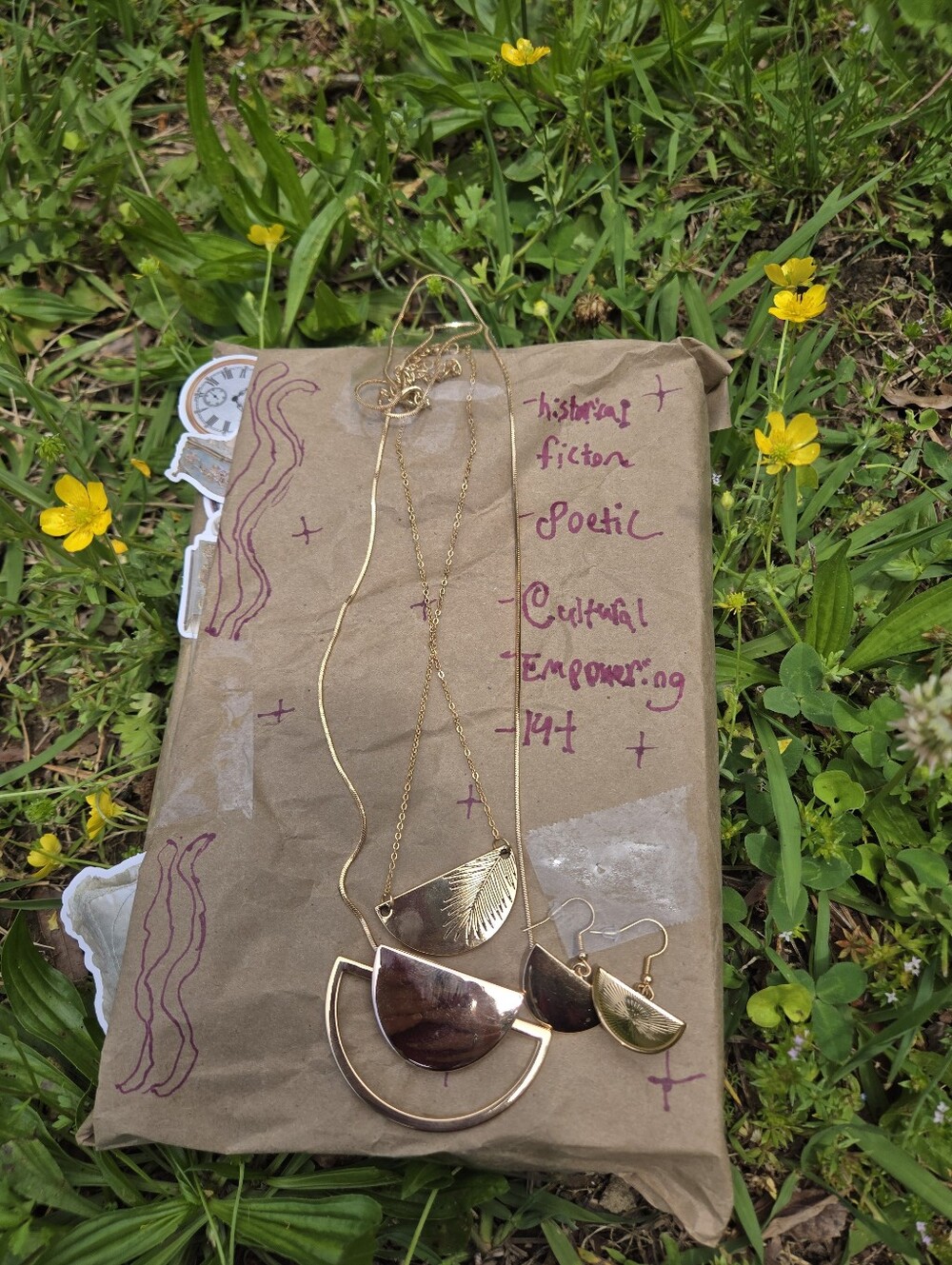 Blind Date With A Histroical Ficton Book!